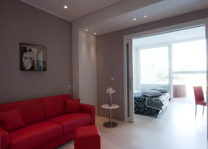 Szálloda Villaggio La Pescaccia 2*