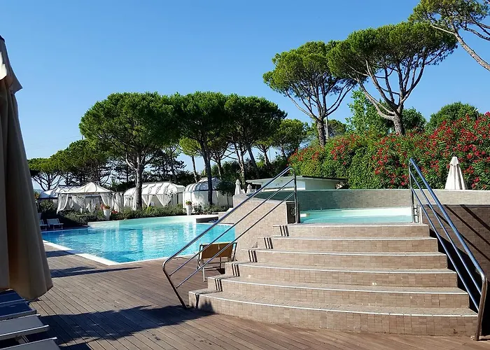 Villaggio La Pescaccia Hotel