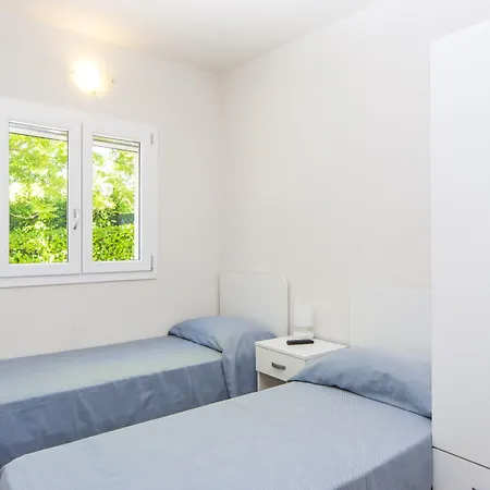 Villaggio La Pescaccia Hotel