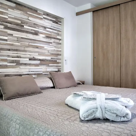 Villaggio La Pescaccia 2*