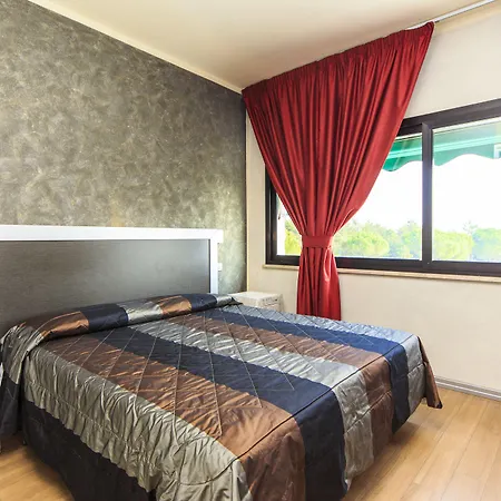 Villaggio La Pescaccia 2*