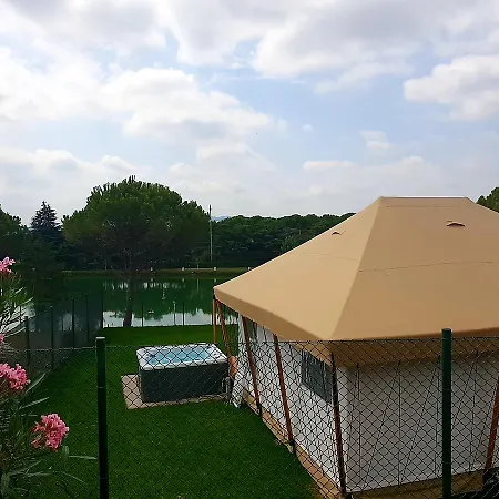 Villaggio La Pescaccia 2*