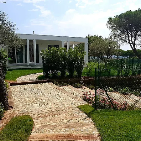 Villaggio La Pescaccia Hotel