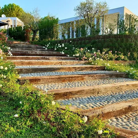 Villaggio La Pescaccia Ξενοδοχείο 2*