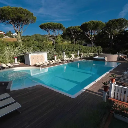 Otel Villaggio La Pescaccia