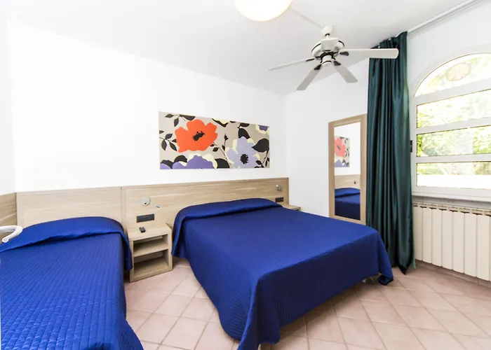 Villaggio La Pescaccia 호텔 2*